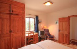 Schlafzimmer nach Süden mit Blick nach Süden